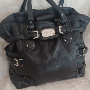 Michael Kors Black Leather Tote Bag-HB282